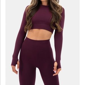 Balance quartz collection cropped shirt